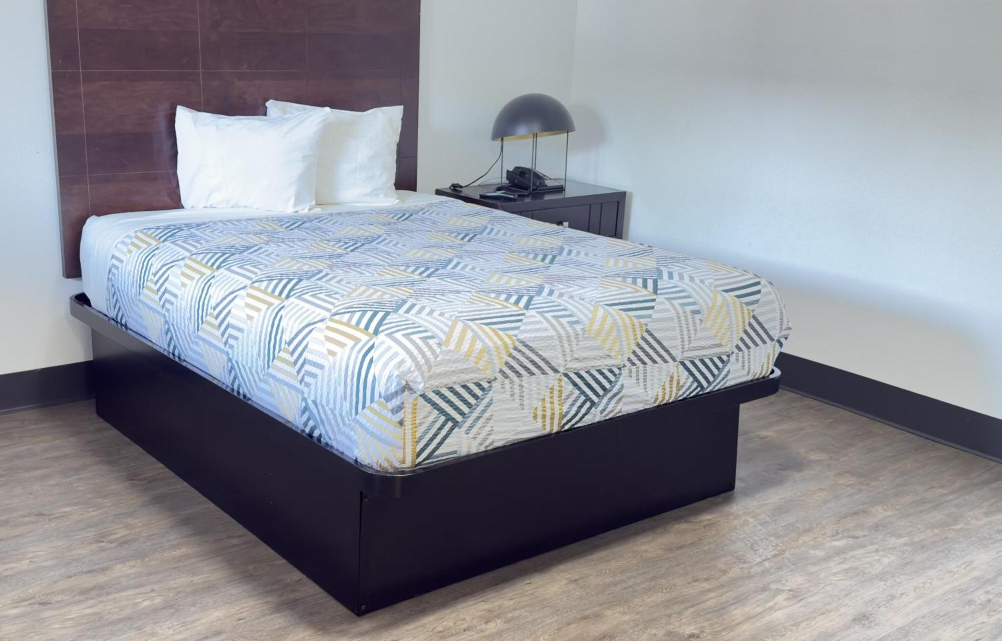 Motel Banfield By Oyo Or 2*