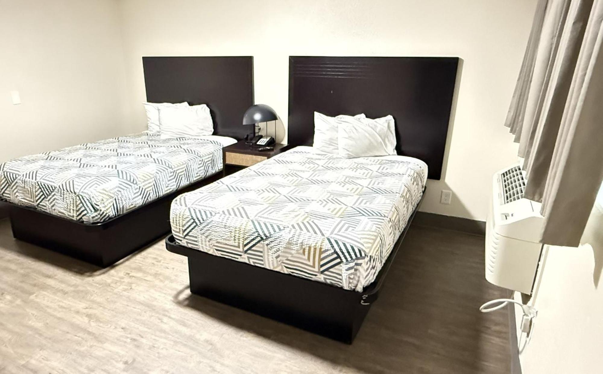 Banfield By Oyo Or 2*
